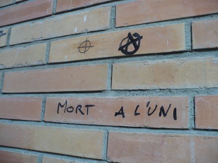 toulouse political slogans 16